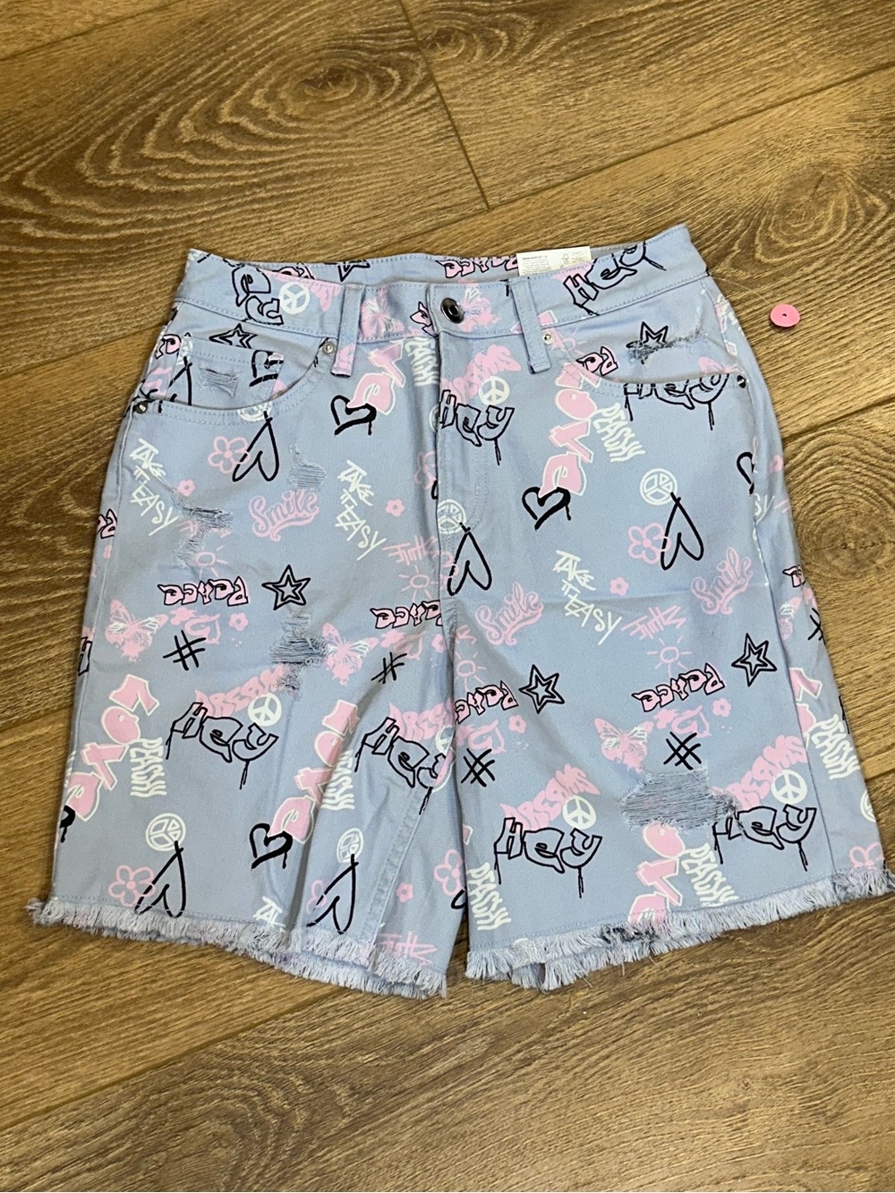 NOBO light Lilac Graphic Print Frayed Hem Bermuda Shorts